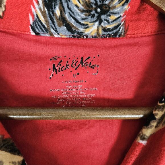 Nick & Nora Pajama Top Womens Medium Red Milk Bone AOP Dogs Button Up Flannel - Picture 7 of 15